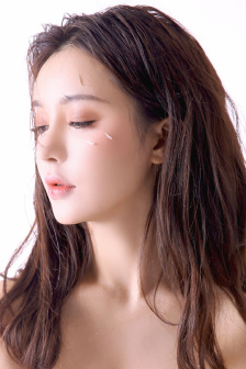 明星专题：夏希罗